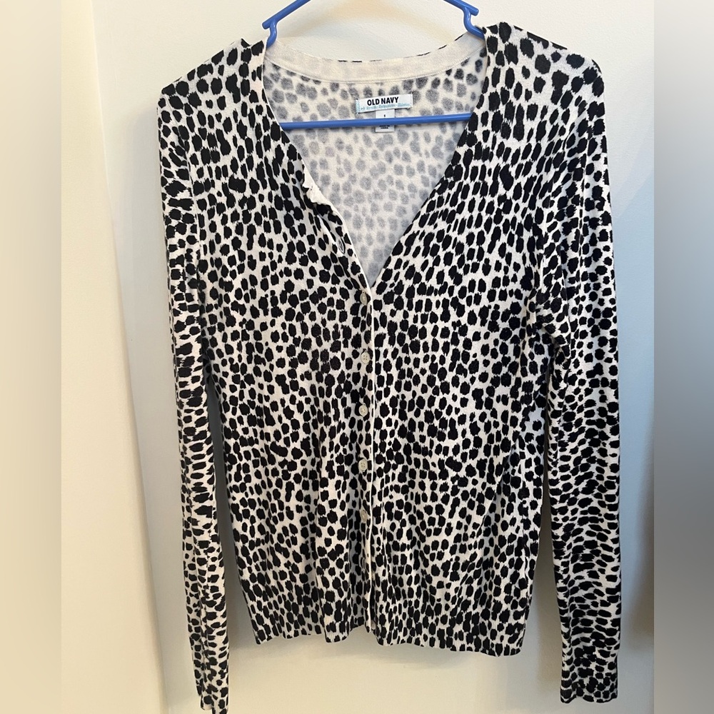Old Navy Women's Black and White Patterned Cardigan